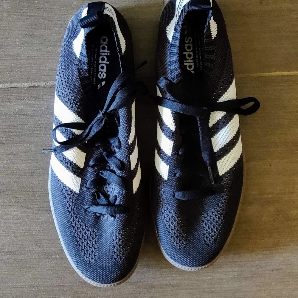 Adiddas Primeknit Samba shoes